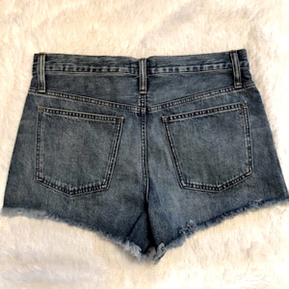 “NEW” Madewell Relaxed Denim Short - Picture 4 of 7